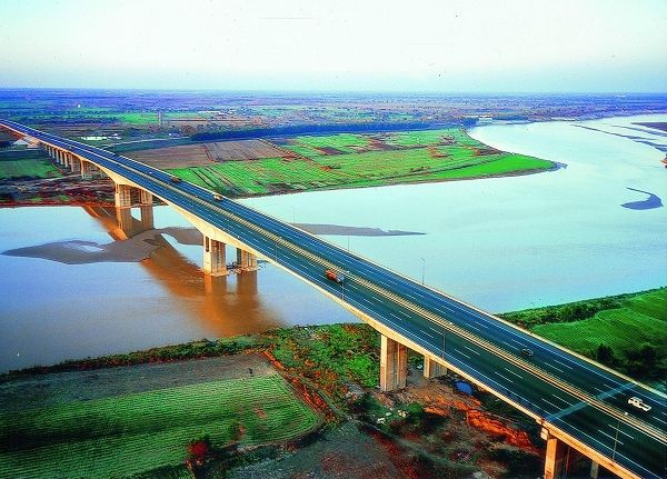 黃河二橋